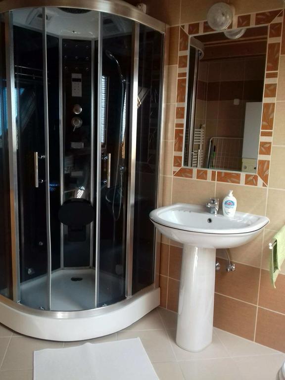 Erzsébet Vendégház és Apartman Hajdúszoboszló Extérieur photo