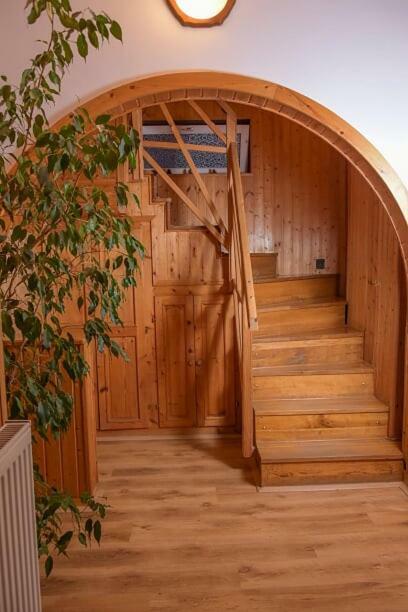 Erzsébet Vendégház és Apartman Hajdúszoboszló Extérieur photo